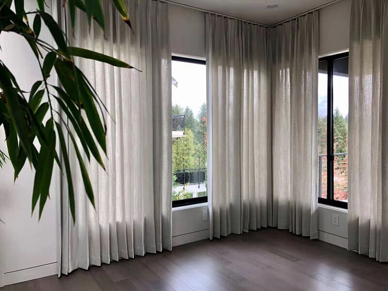 What Kind of Curtains – Bel Red Shade